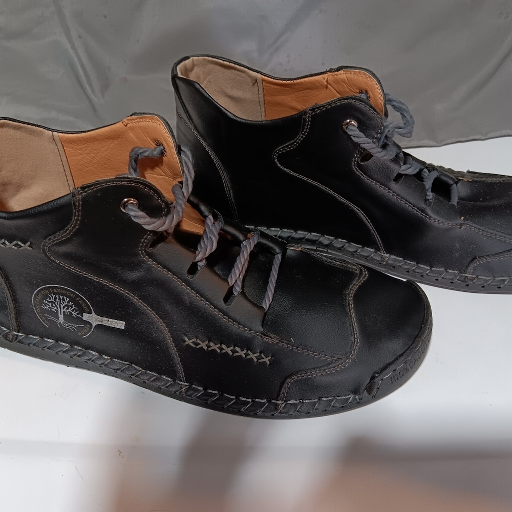 New shoes worn 30 minutes if that I'm an amputee I'm always trying new shoes